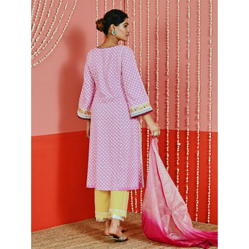 Myaara Pink Cotton Ethnic Kurta And Pant With Self-Embroidery And Organza Dupatta (Set of 3)