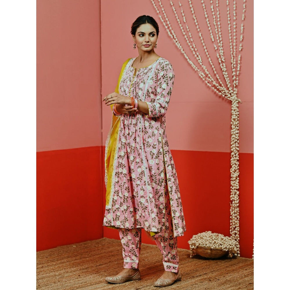 Myaara Pink Printed Cotton Kurta And Pant With Lace-Details And Kota Dupatta (Set of 3)