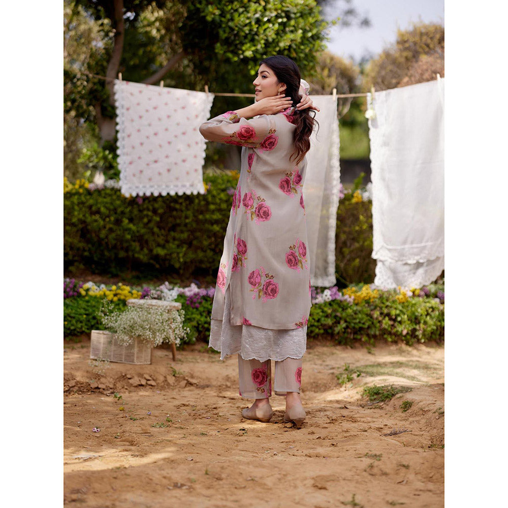 Naaz By Noor Grey Kurta with Pant (Set of 2)