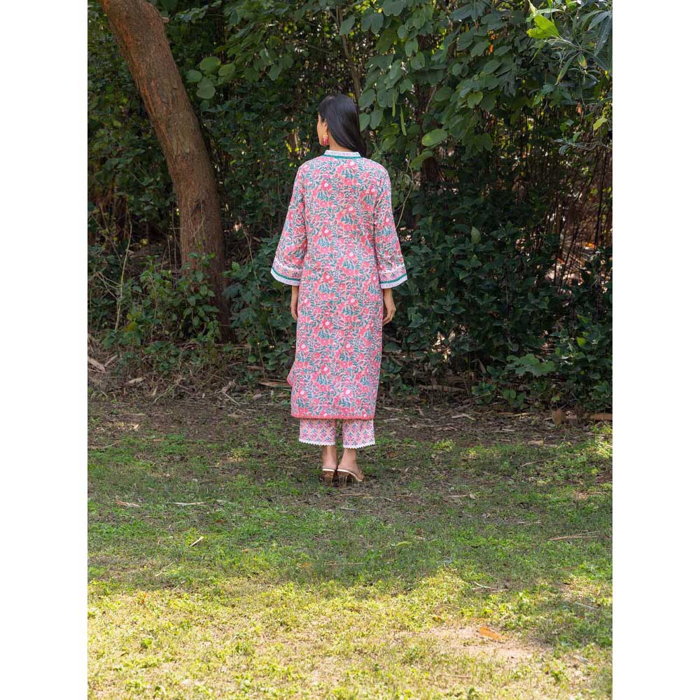 Naseebo Pink Floral Charm Hand Blocked Cotton Kurta with Pant (Set of 2)