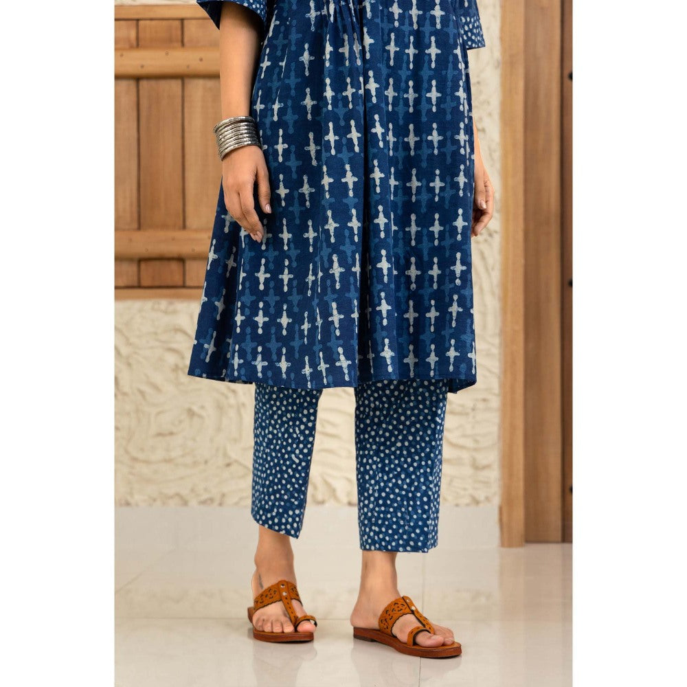 Naseebo Starry Trail Blue Kurta with Pant (Set of 2)