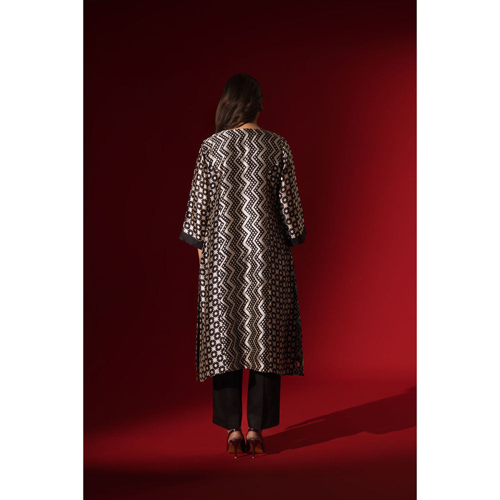 Naseebo Ebony Black Silk Embroidery Kurta and Pant