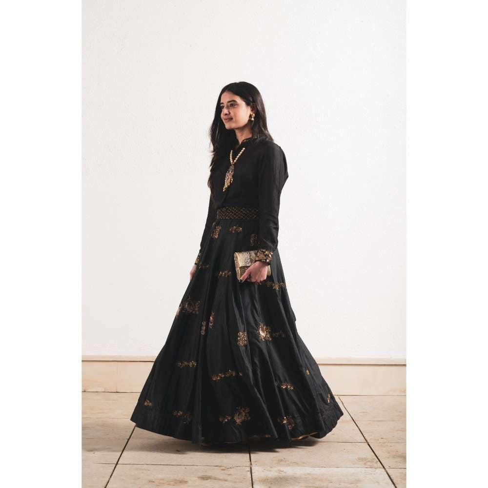 Neelu Sethi Black Silk Lehenga With Hand Embroidery Shirt and Belt (Set of 3)