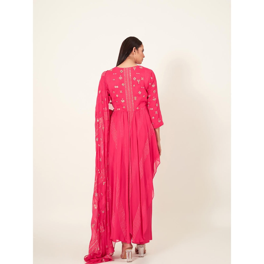 Neha Tarun Pink Embroidered Kurta with Attached Pallu and Pant (Set of 2)