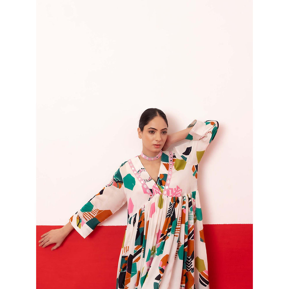 NEHER Mosa White Ruffled Co-Ord Set