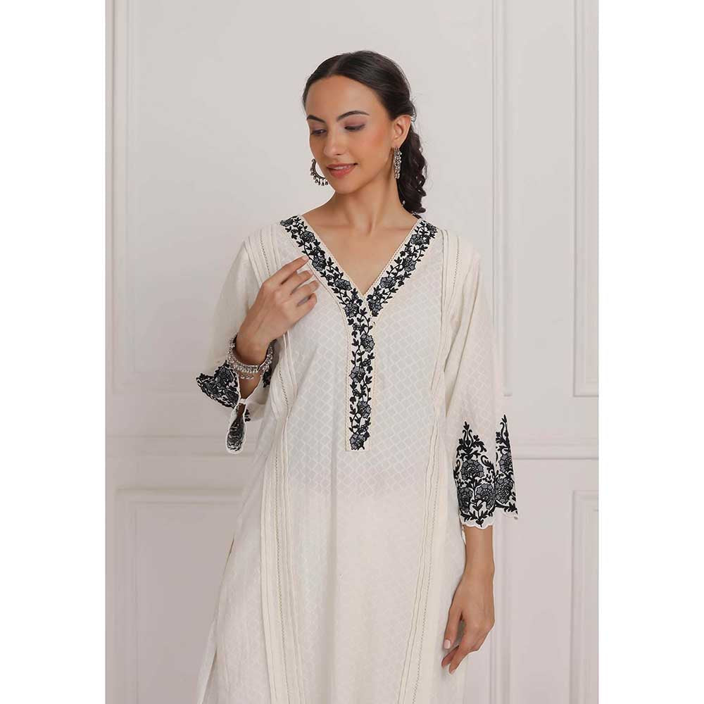 NEMAANI Black Embroidered Kurta with Salwar Pant (Set of 2)