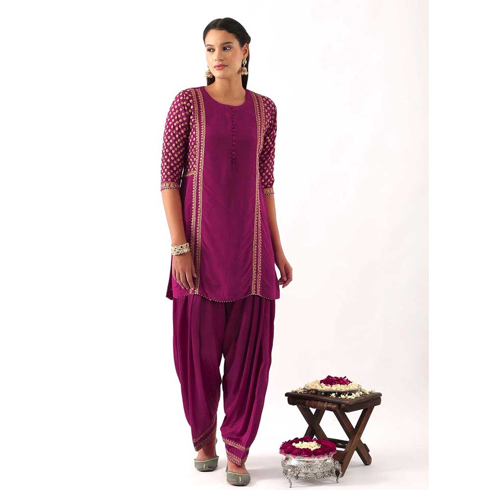 NEMAANI Magenta Pink Yoke And Sleeve Embroidered Kurta with Salwar Pant and Dupatta (Set of 3)