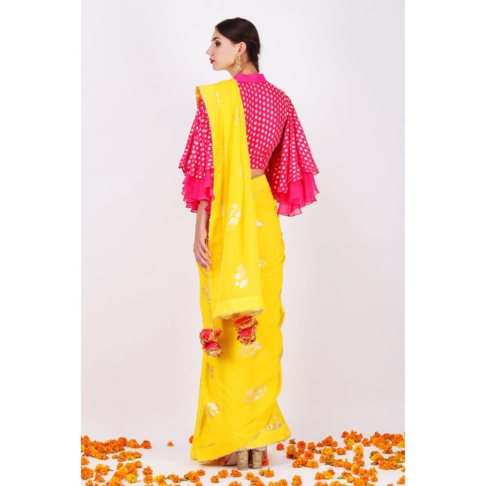 Nikasha Yellow Rani Saree (Set of 2)