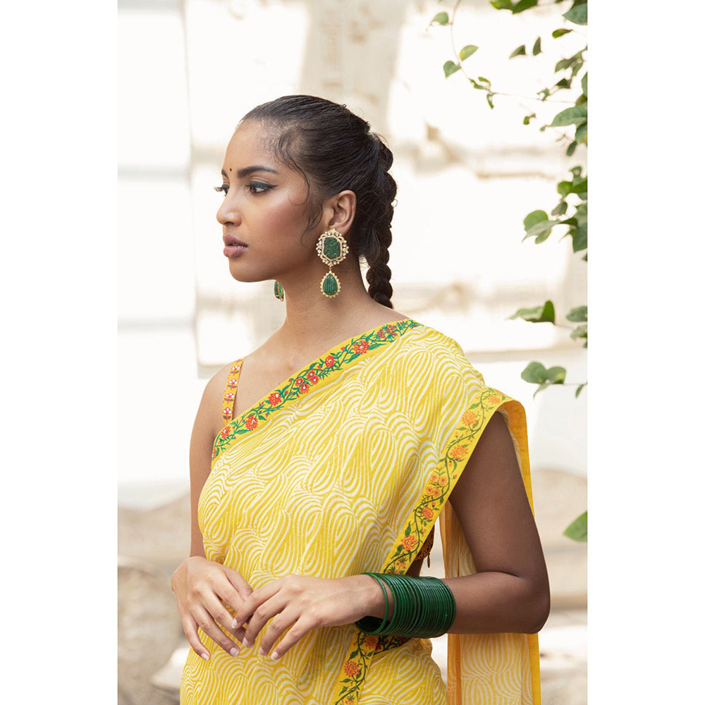Nikasha Yellow Printed Saree With Stitched Blouse