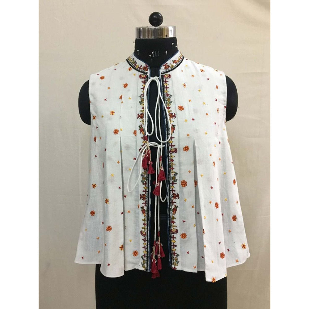 Nikasha Bulbul White Embroidered Box Pleated Jacket