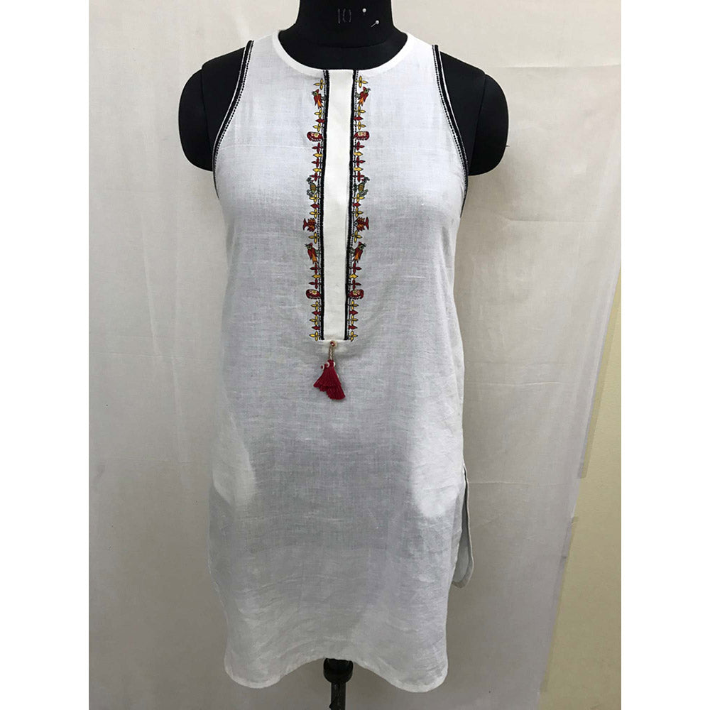 Nikasha Bulbul Embroidered Tunic With Tassels