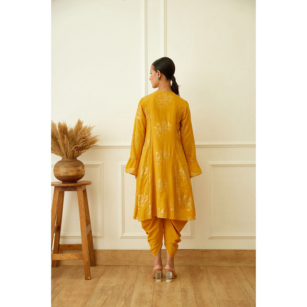 Nikasha Ochre Foil Dhoti (Set of 2)
