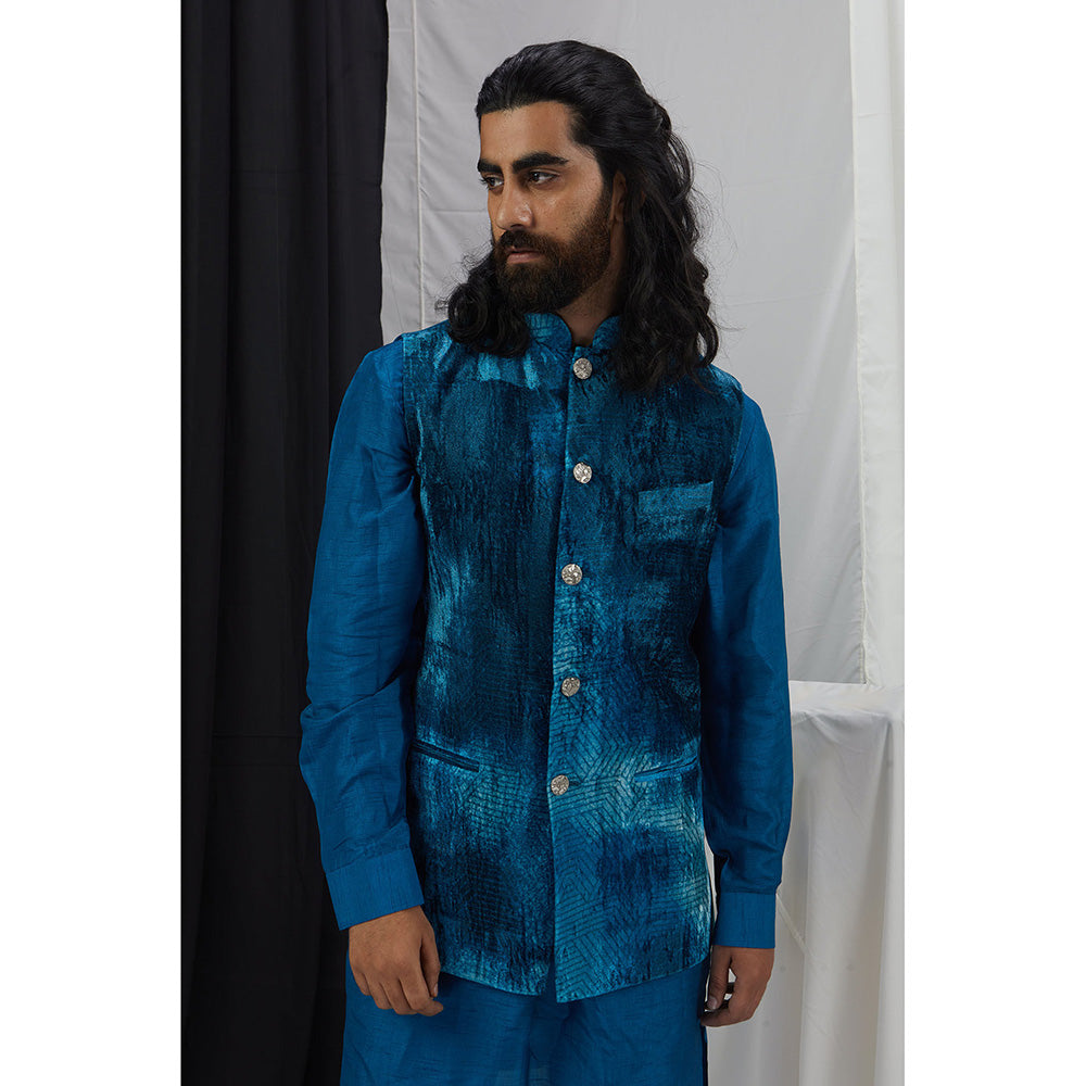 Nirmooha Jade Blue Nokia Silk Kurta with Pant and Blotch Printed Velvet Bandi (Set of 3)