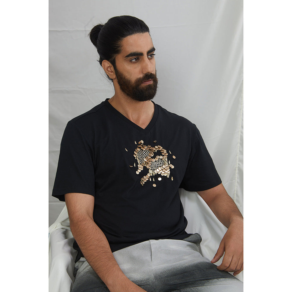 Nirmooha Carbon Embroidered T-Shirt