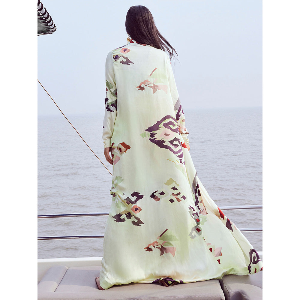 Nirmooha Green Patola Printed Cape Co-Ord (Set of 3)