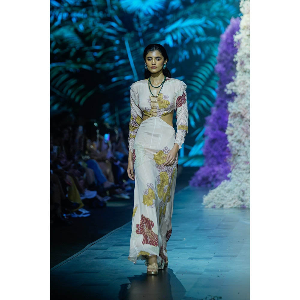 Nirmooha Peach Fuzz Floral Chain Detail Plunging Neck Maxi Dress