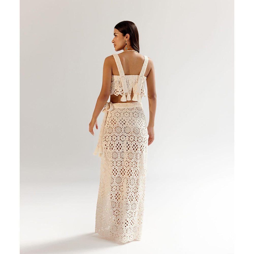 NOIB White Magda Cotton High Waist Skirt
