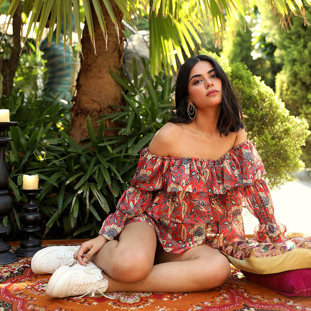 NORN Red Fez Tier Top