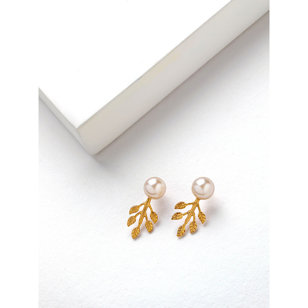 Suhani Pittie Gold Leaf Earrings With Pearls