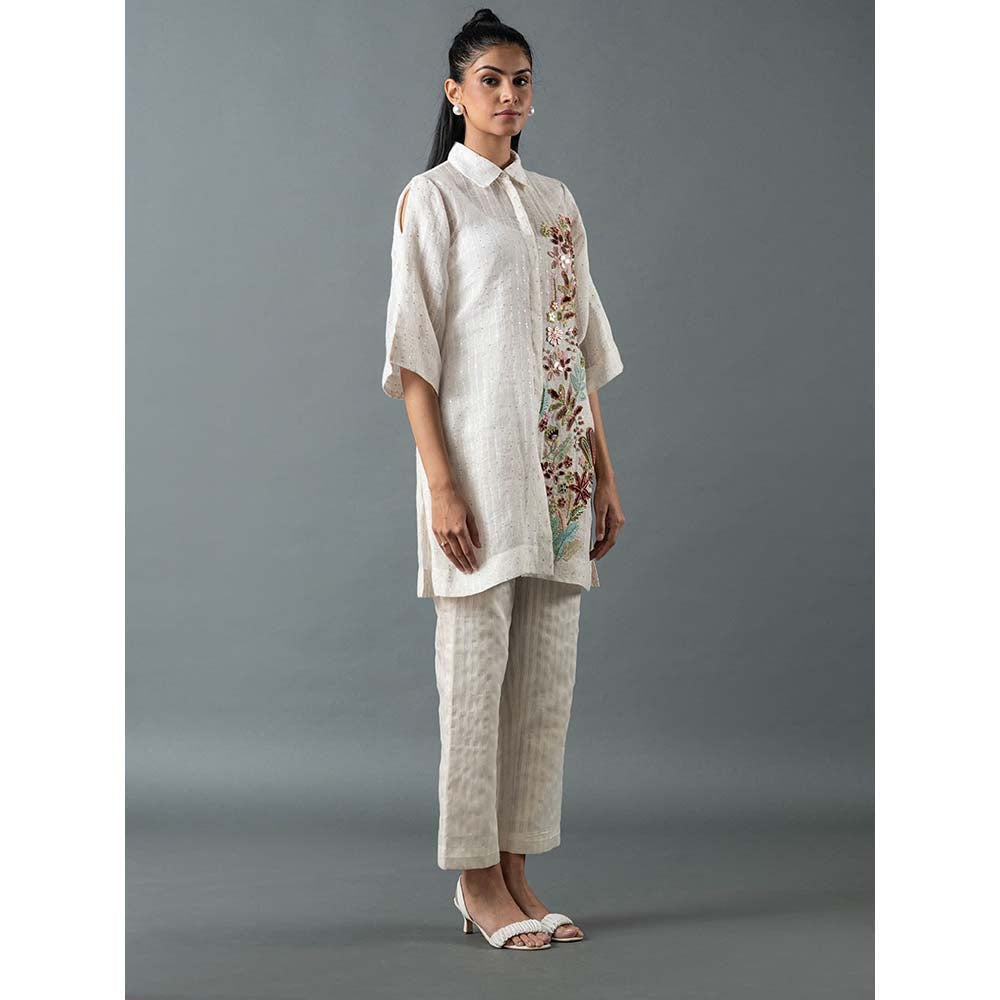 OJA White Kurta with Pant (Set of 2)