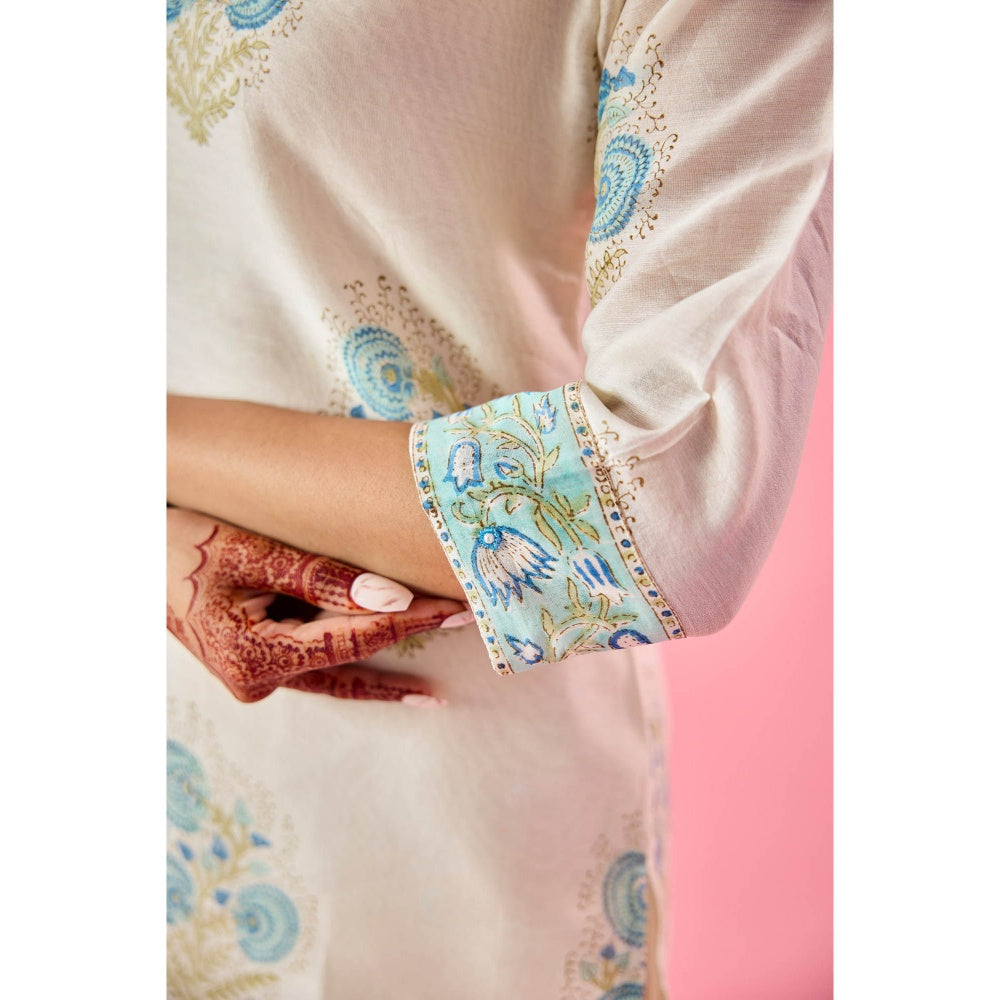 Old Marigold Dilruba Off White Chanderi Hand Embellished Kurta Pant & Dupatta (Set of 3)