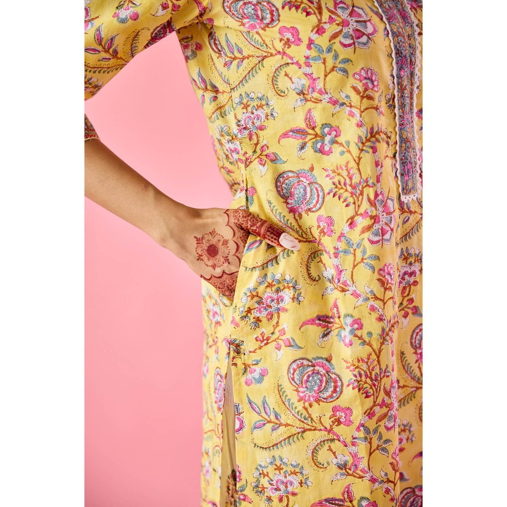 Old Marigold Ziyana Yellow Cotton Kurta Pant & Dupatta (Set of 3)