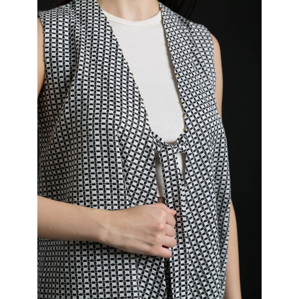 ORCR Tranqo Checks Sleeveless Multi-Color Jacket with Pant (Set of 2)