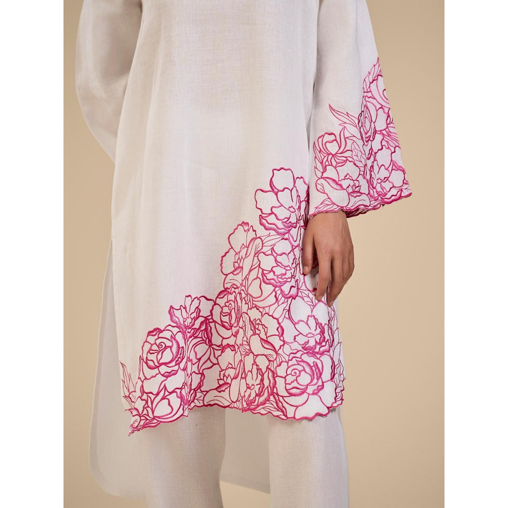 ORIGANI Pink and White Floral Rose Embroidered Garden Co-Ord (Set of 2)