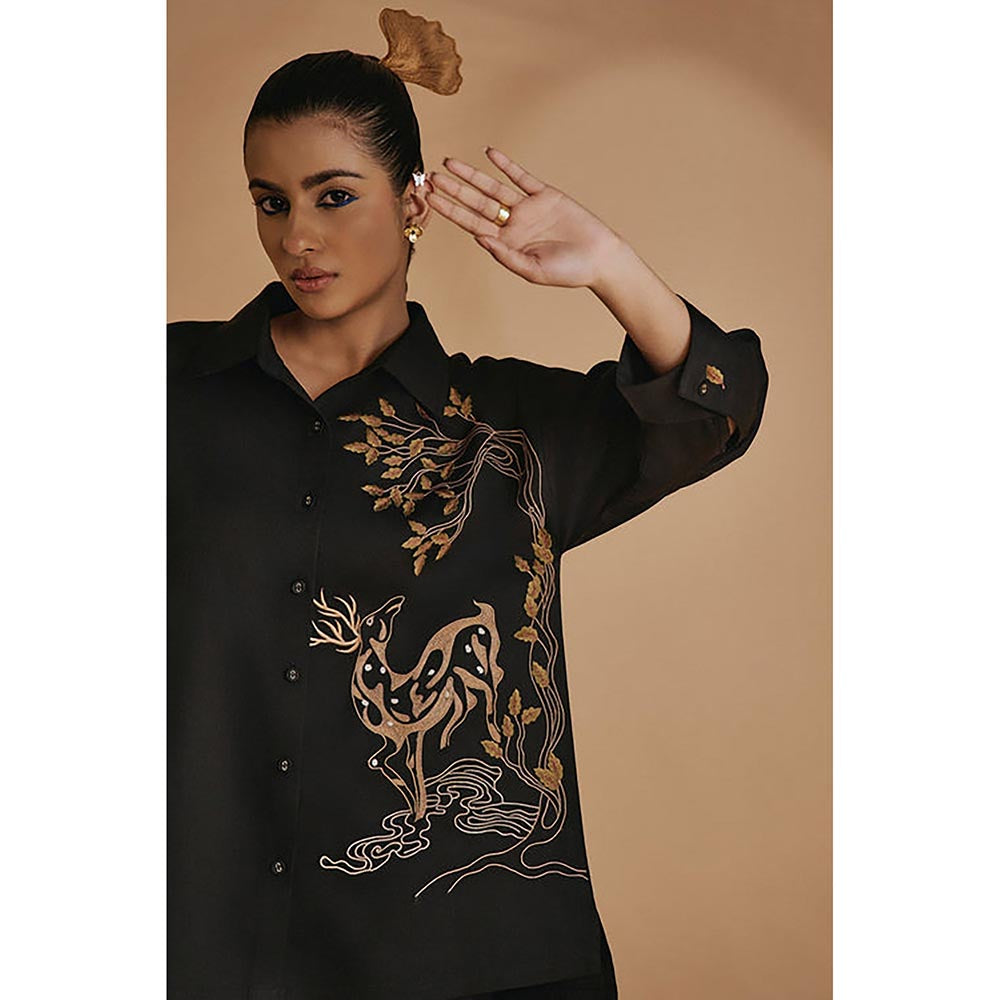ORIGANI Black Deer In Bloom Shirt