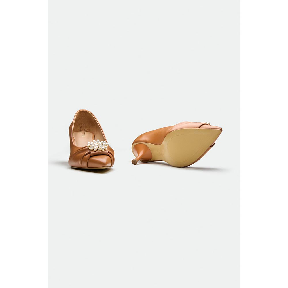 Oroh Tan Huddersfield Kitten Heels