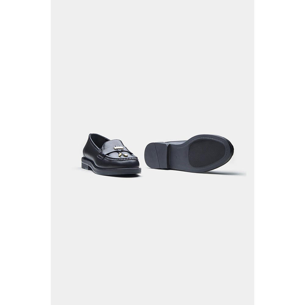 Oroh Women Black Antonia Moccasins Shoes