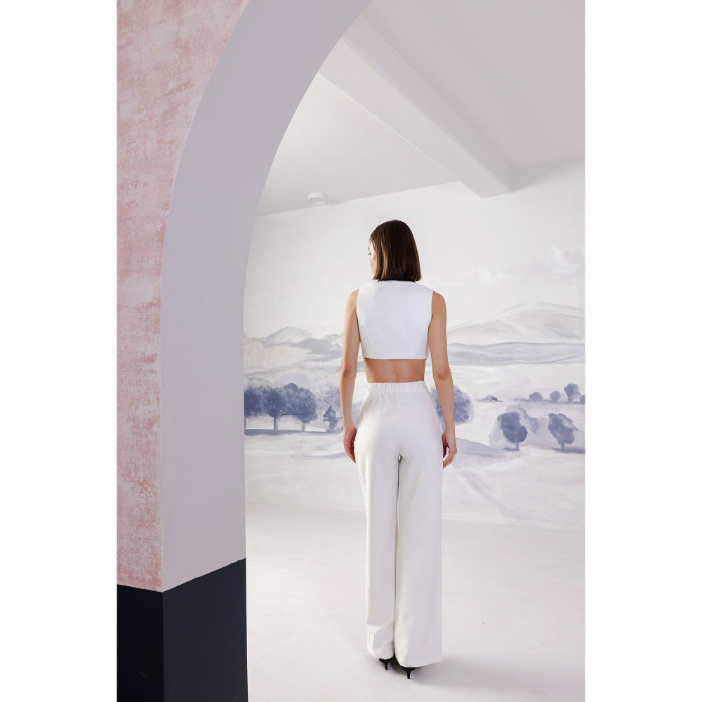 Orthodox White Black Chalice Collar Banana Crepe Vest Top