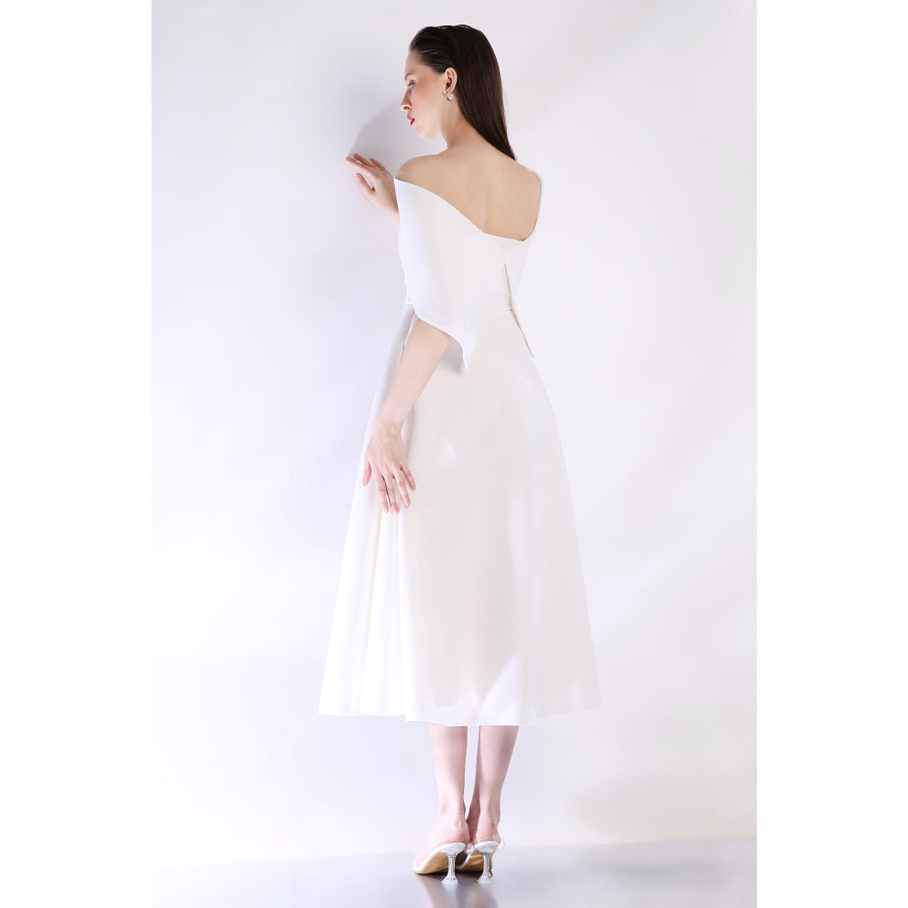 Ozeqo Womens White Dress with Wrap (Set of 2)