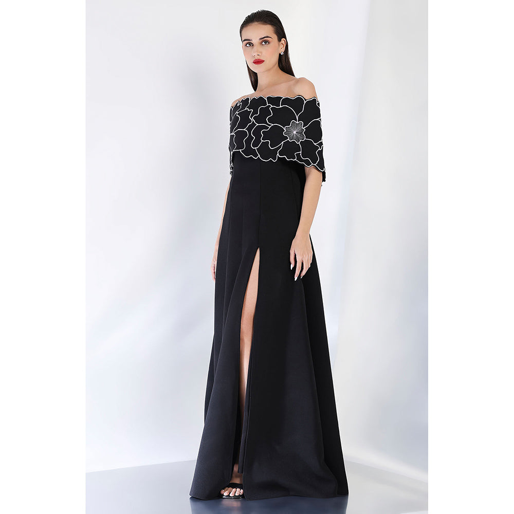Ozeqo Black Embroidered Maxi Dress and Wrap
