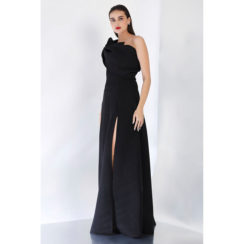Ozeqo Black Blow Solid Maxi Dress and Wrap