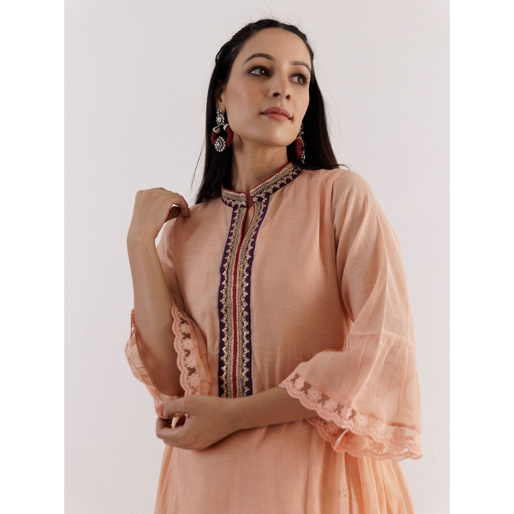 Pairaahan Naqsh Kurta Peach (Set of 2)
