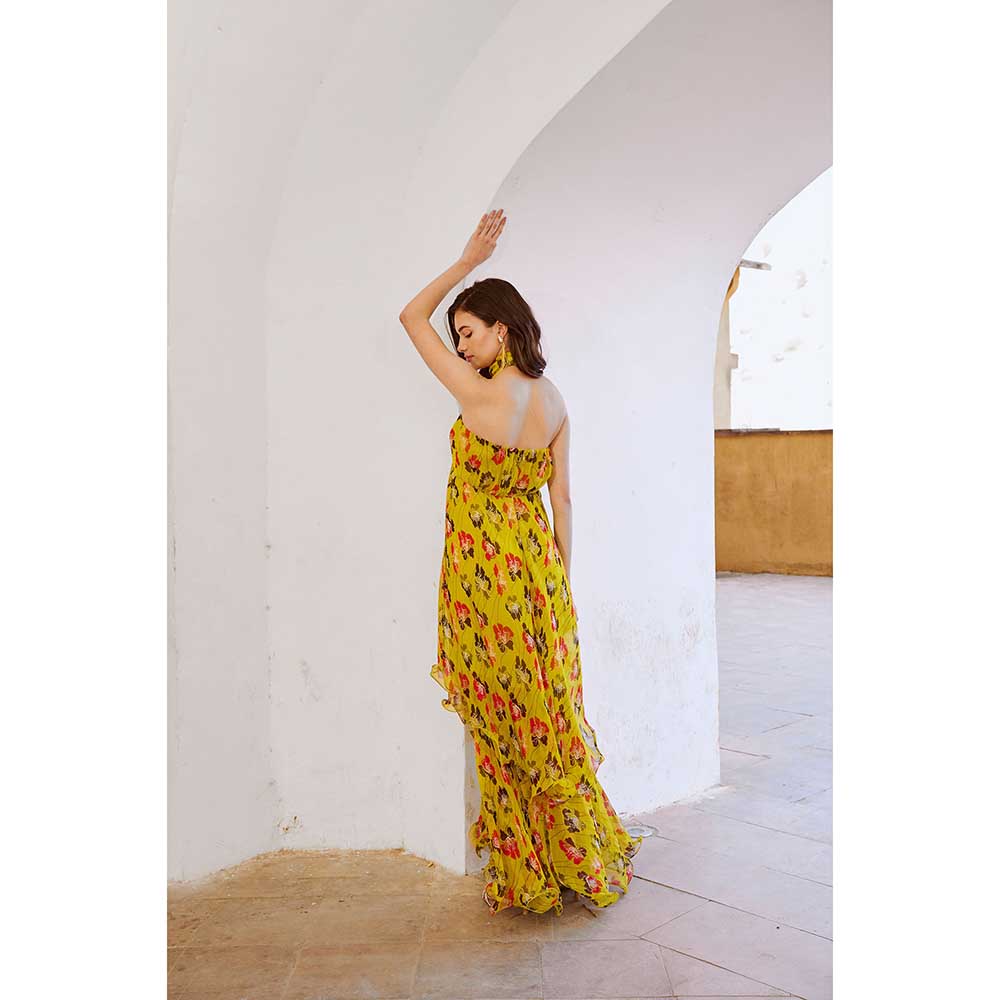 PALLAVI JAIPUR Gulbahar Bumble Bee Yellow Halter Maxi Dress With Separate Bow (Set of 2)