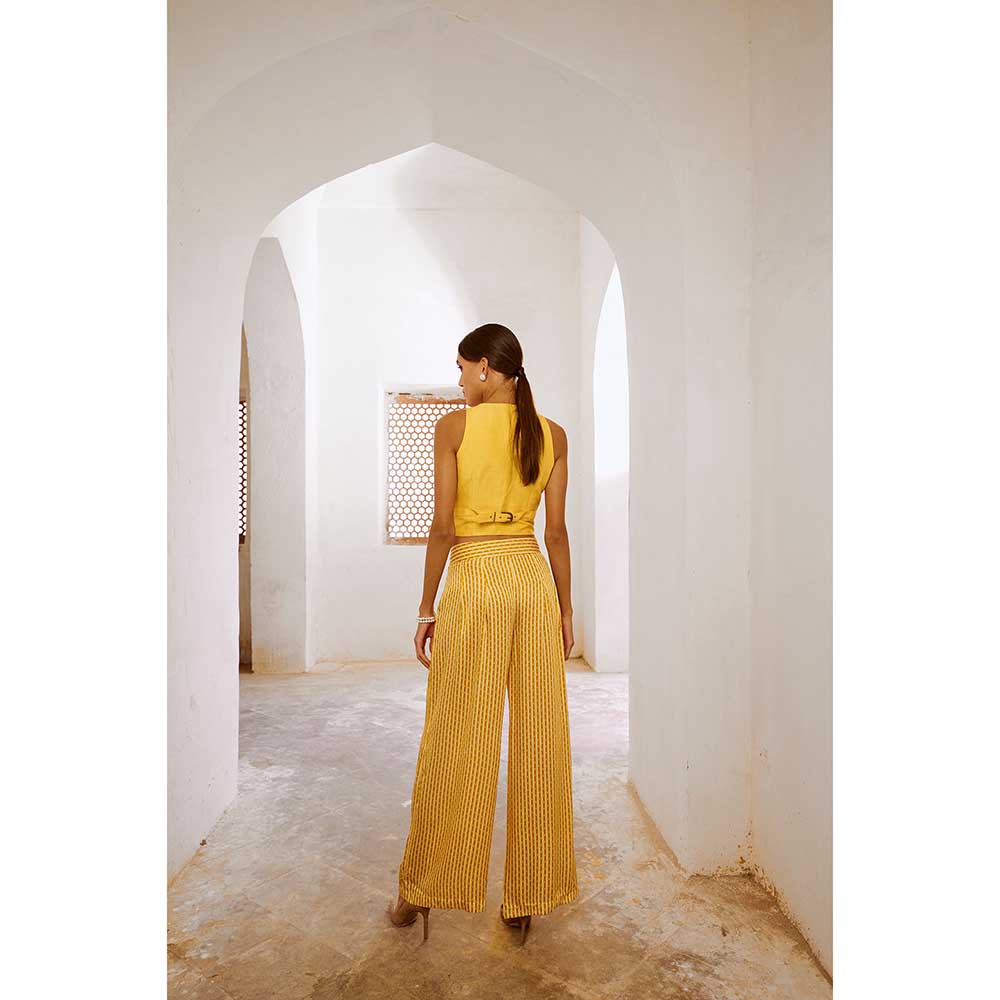 PALLAVI JAIPUR Gulbahar Daisy Yellow Sheesha Koti & Loose Palazzo (Set of 2)