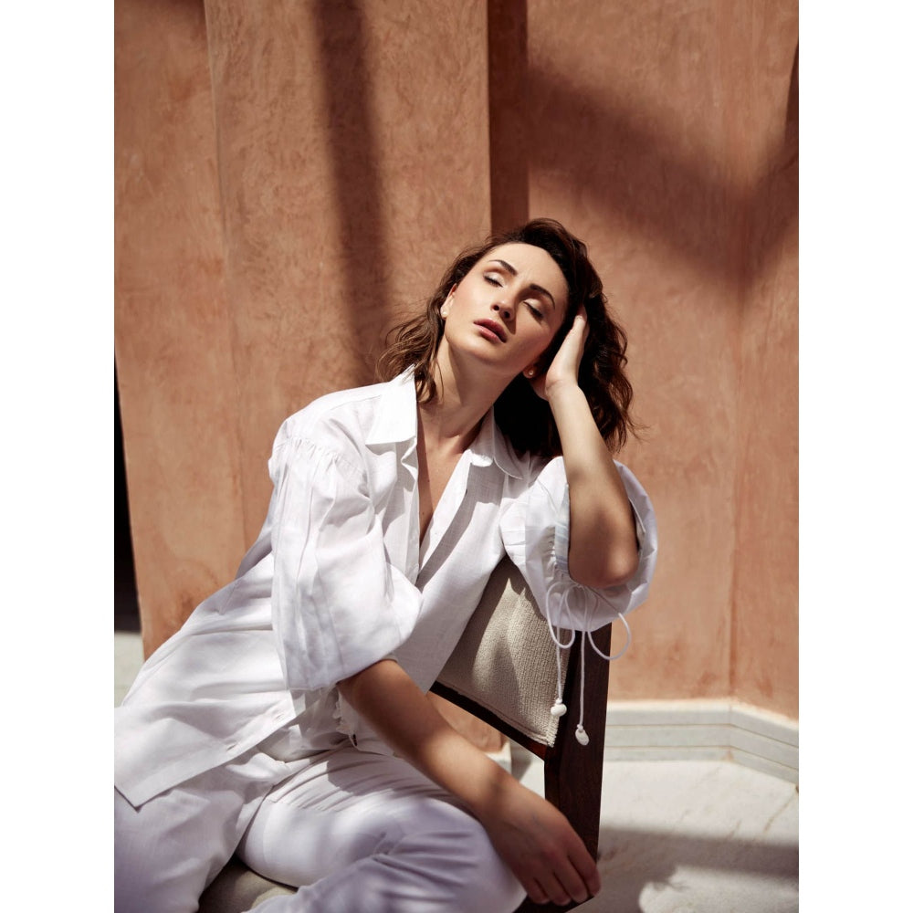 Palak Khandelwal White Co-Ord (Set of 2)