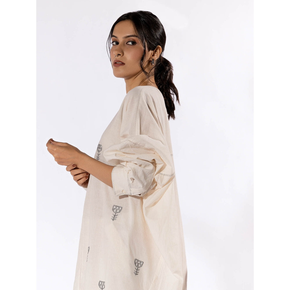 PANTS AND PAJAMAS Off White Chikan Cotton Kurta Shirt & Salwar (Set of 2)