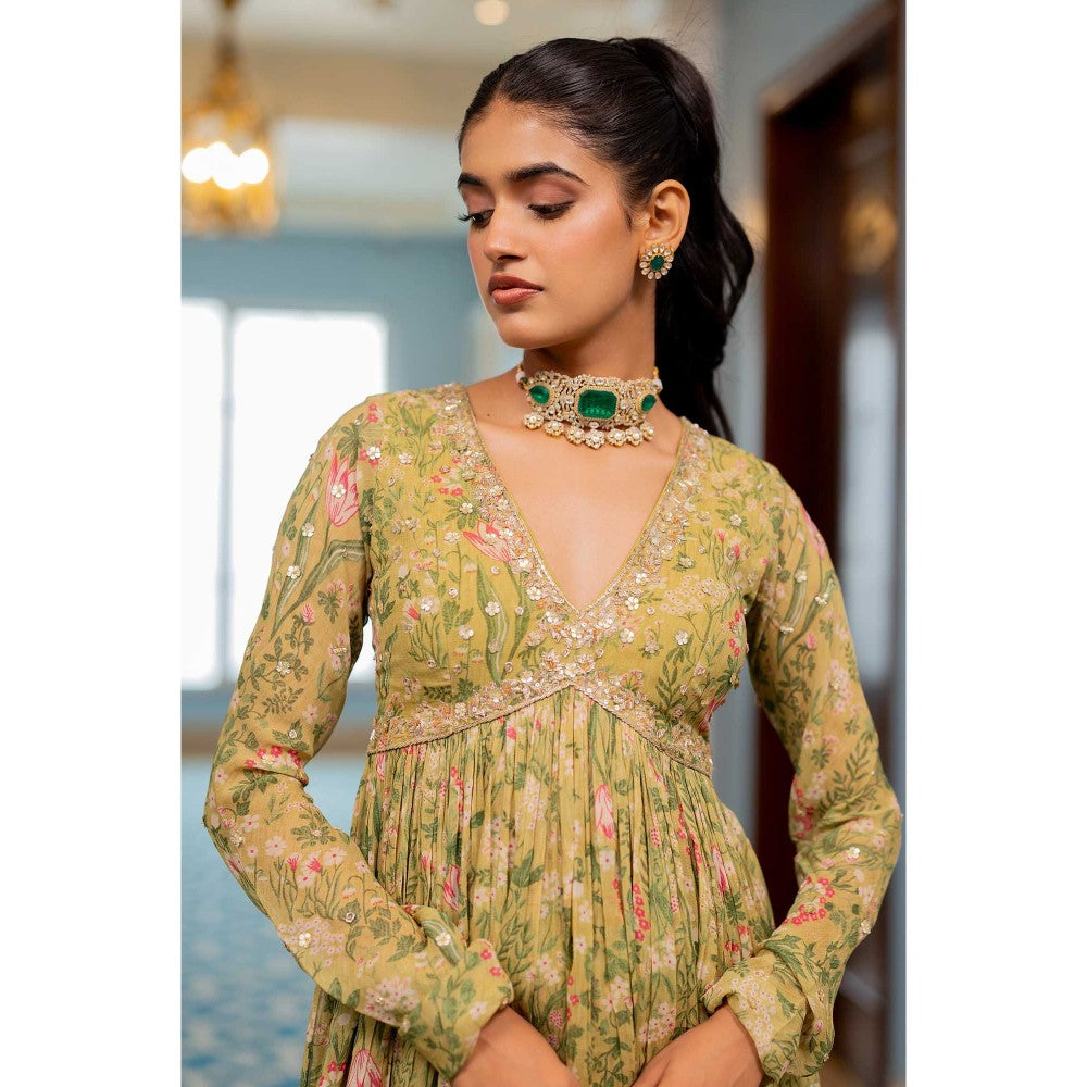 Paulmi & Harsh Women Green Georgette V-Neck Kurta with Palazzo