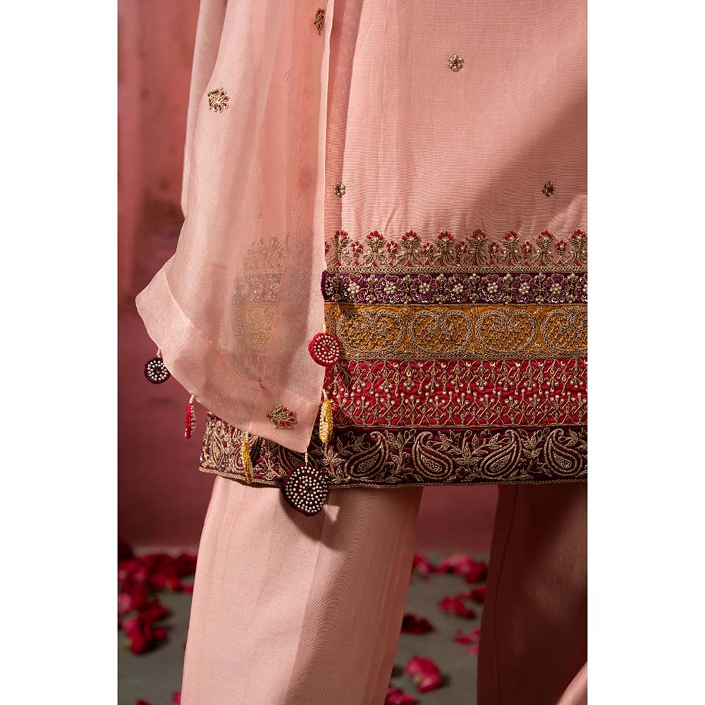 PINK CITY BY SARIKA Gulabi Embroidered Kurta with Pant and Dupatta (Set of 3)