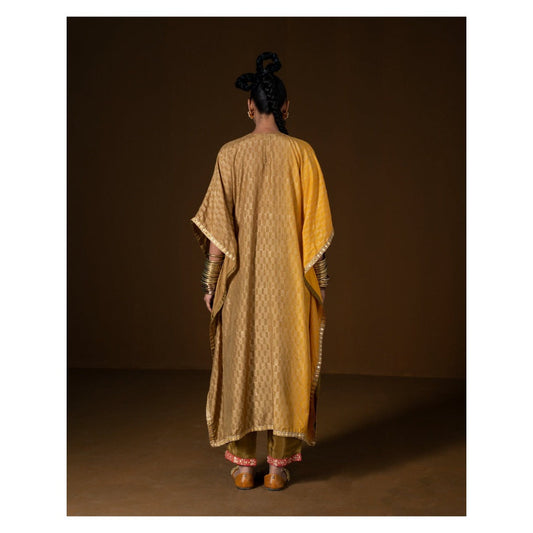 POOJA RAJGARHIA GUPTA Chakraphool Kaftan (Set of 2)