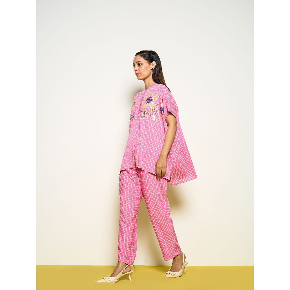 POOJA RAJGARHIA GUPTA Pink Square Shirt