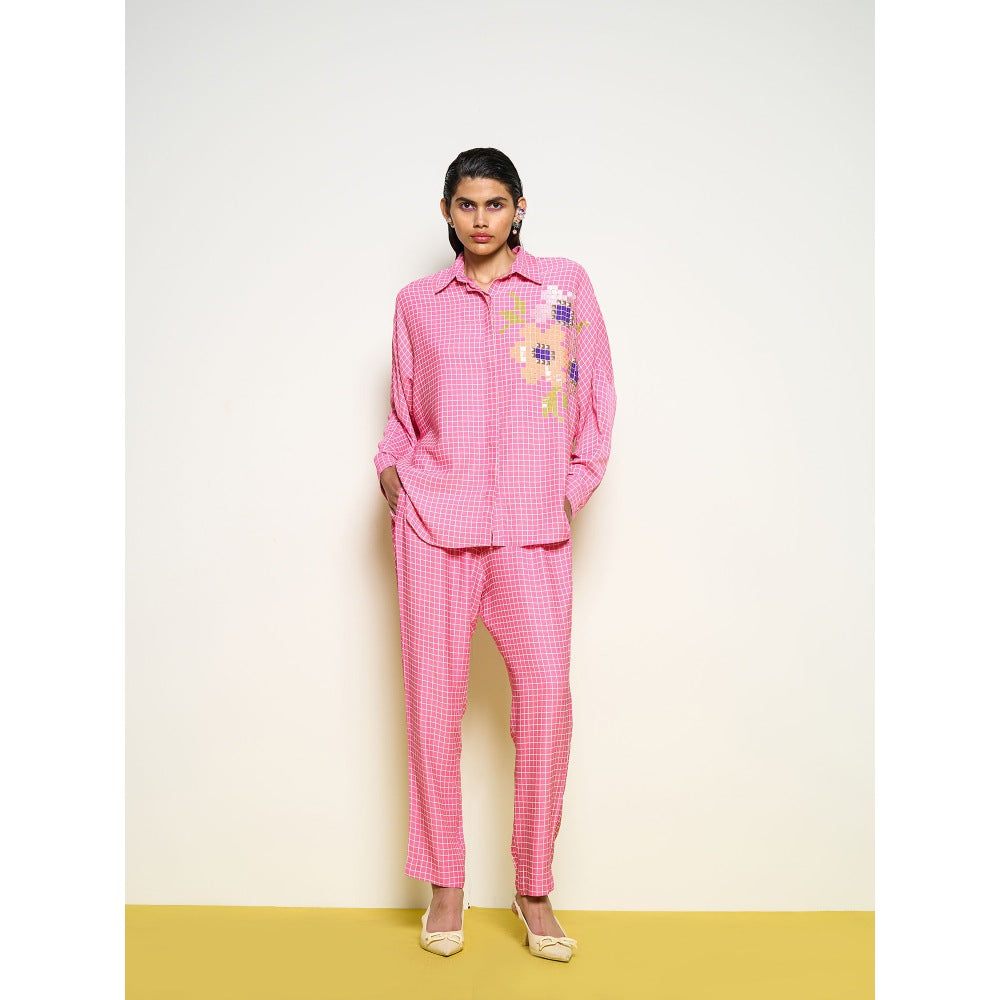 POOJA RAJGARHIA GUPTA Pink Checkered Pant