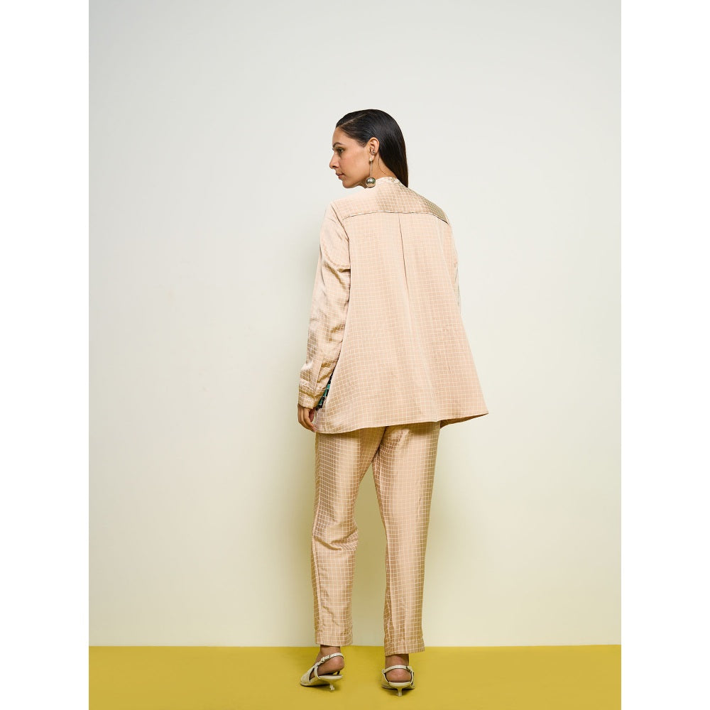 POOJA RAJGARHIA GUPTA Nude Kimoo Shirt