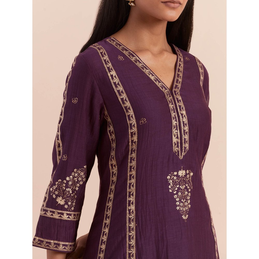 Priya Chaudhary Purple Soft Chanderi Kurta with Pants (Set of 2)