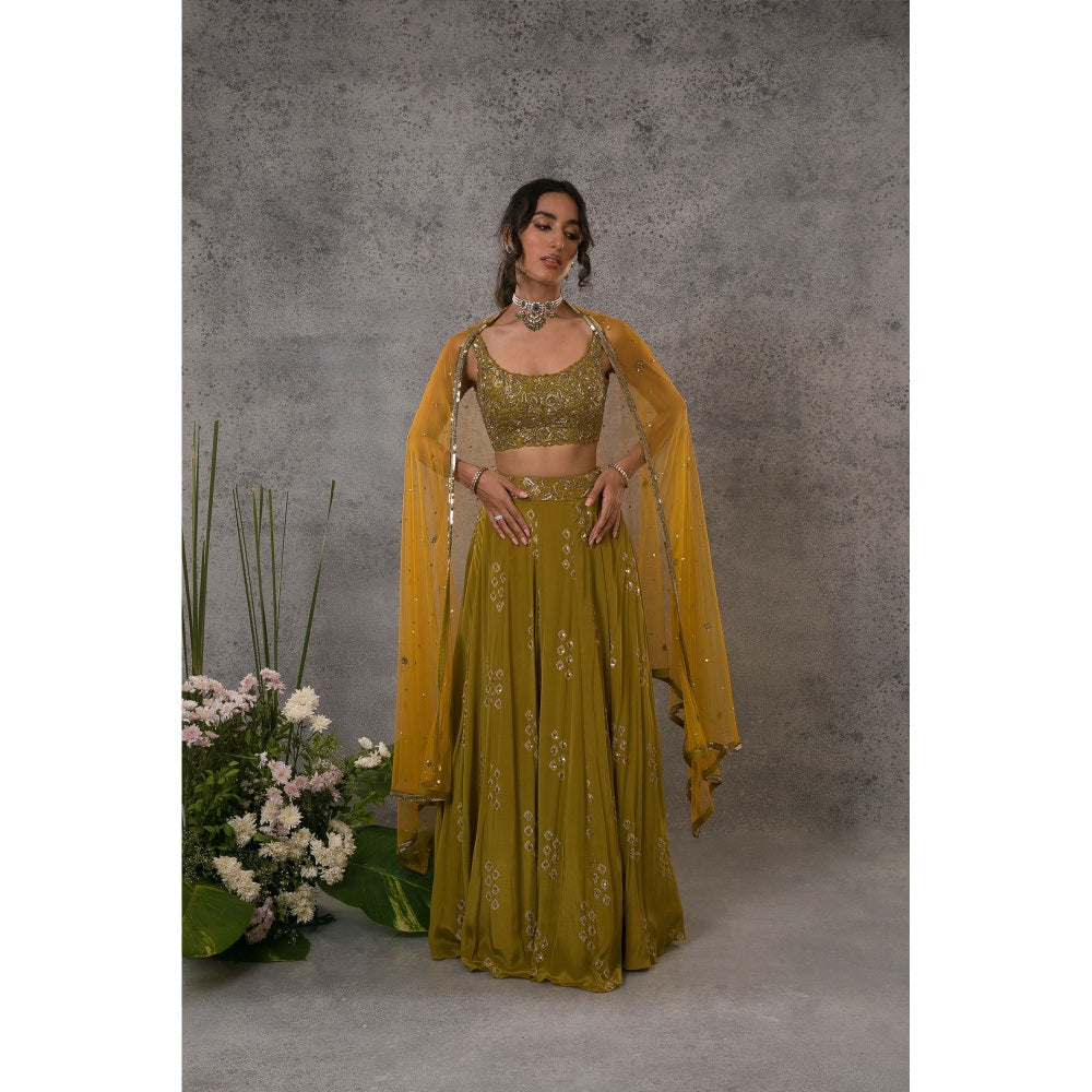 Pritika Vora Green Embroidered Zardozi Lehenga with Blouse & Dupatta (Set of 3)