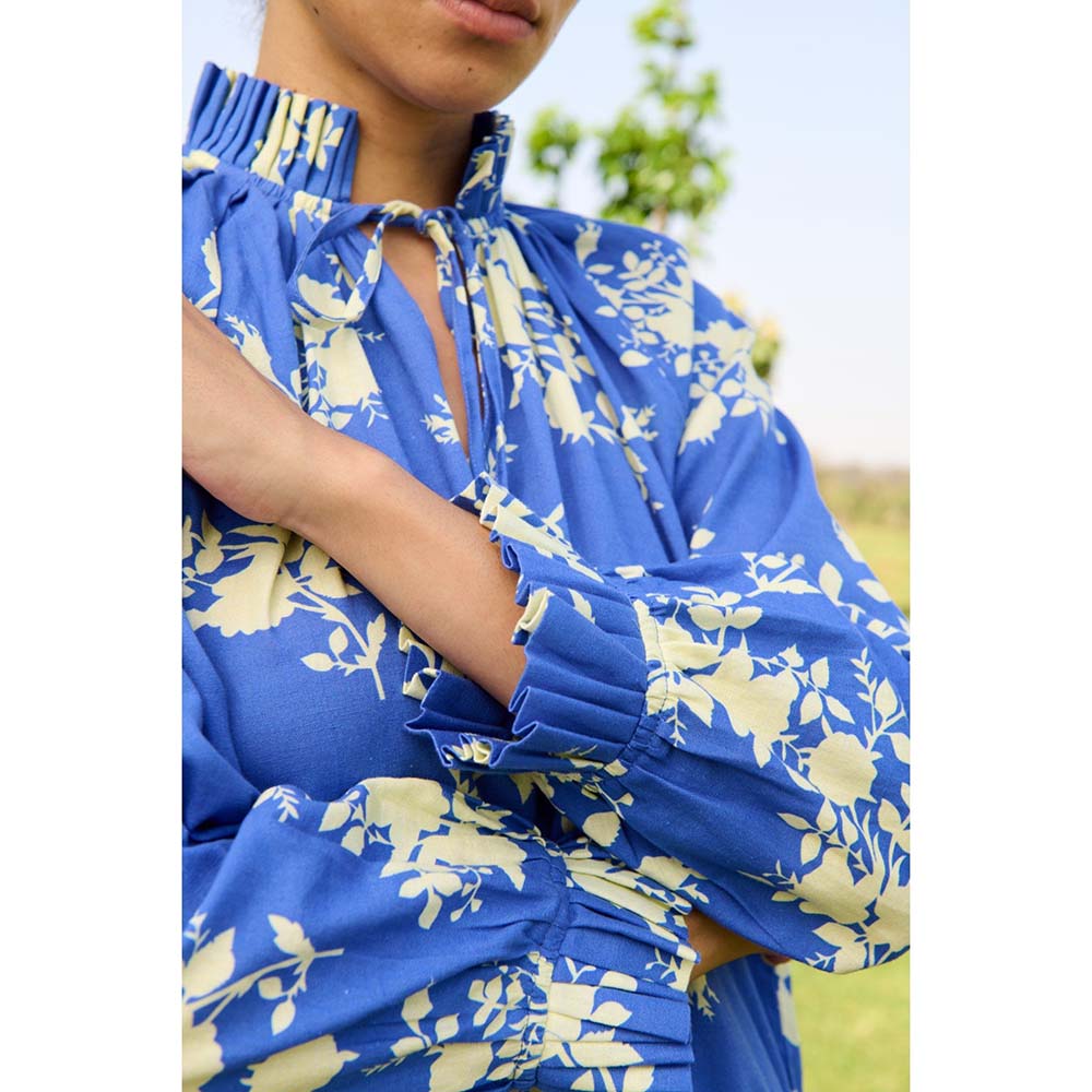 Raas Life Blue Daisy Floral Printed Dress