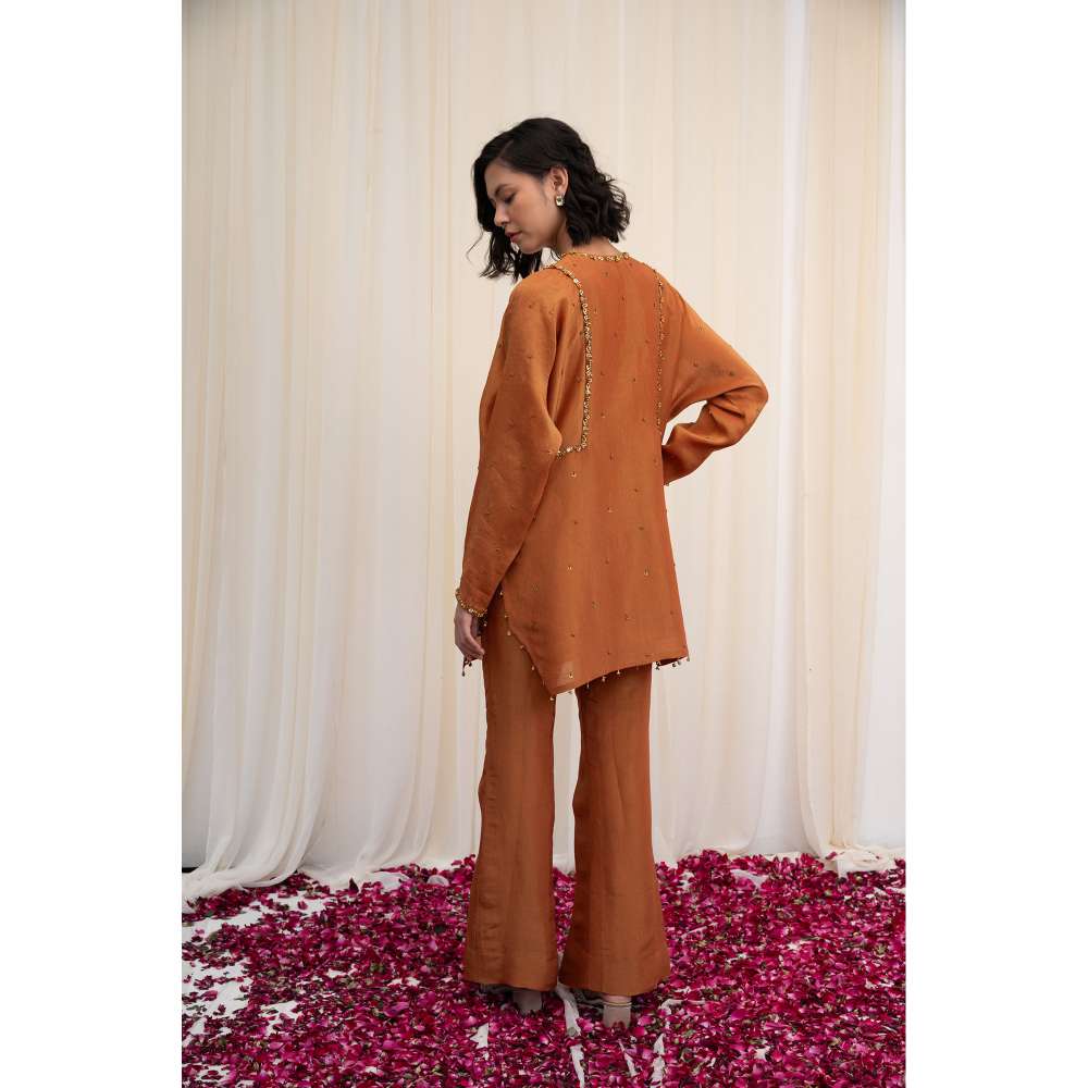 RIRASA Brown Embroidered Kurta with Pant (Set of 2)